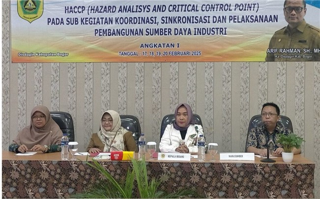 KEGIATAN BIMTEK HAZARD ANALYSiS AND CRITICAL CONTROL POINT HACCP ANGKATAN I TAHUN 2025