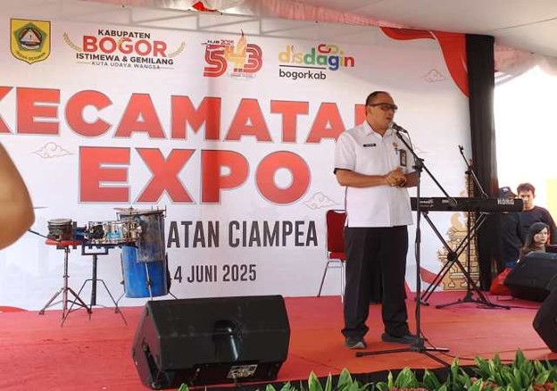 Dinas Perdagangan dan Perindustrian Kabupaten Bogor Bekerjasama dengan Pemerintah Kecamatan Ciampea Gelar Kecamatan Expo